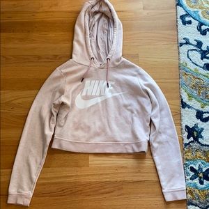 Cropped Nike Sweatshirt